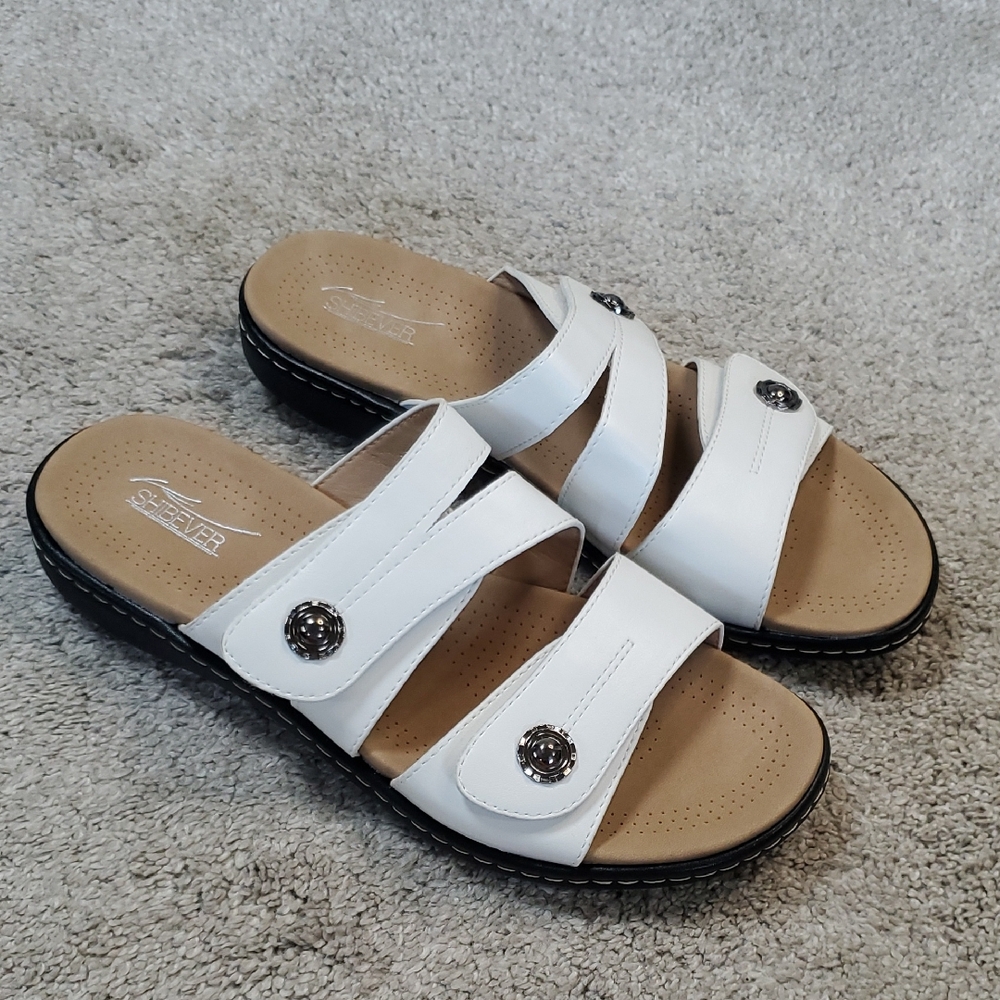 SHIBEVET White Slide Sandals. Size 39l 8 U.S. EUC.